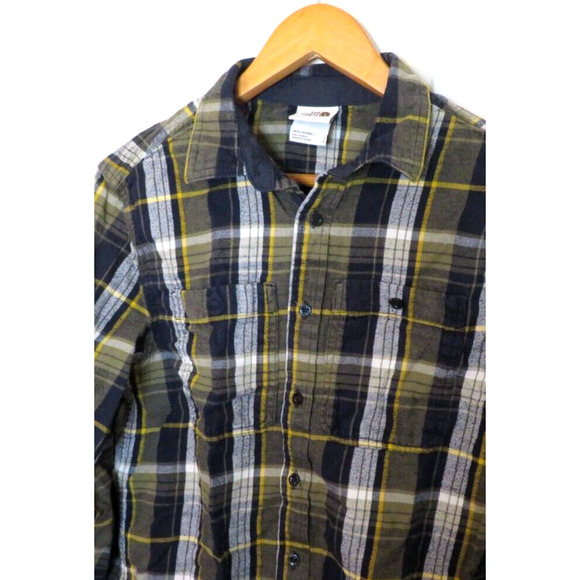 The North Face Mens Plaid Flannel Shirt Button Up Green Black Long Sleeve Size S - Picture 7 of 9